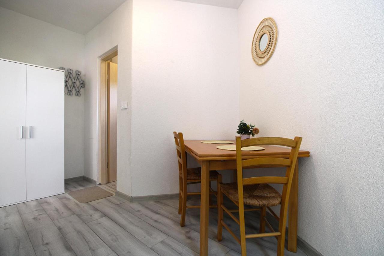 Apartment Josip 1649 Фажана Экстерьер фото